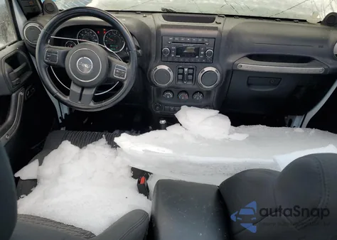 2012 Jeep Wrangler Unlimited Sport z USA, uszkodzony, nr VIN 1C4HJWDG7CL182017